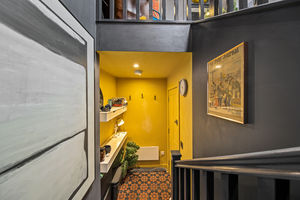 Entrance Hall- click for photo gallery